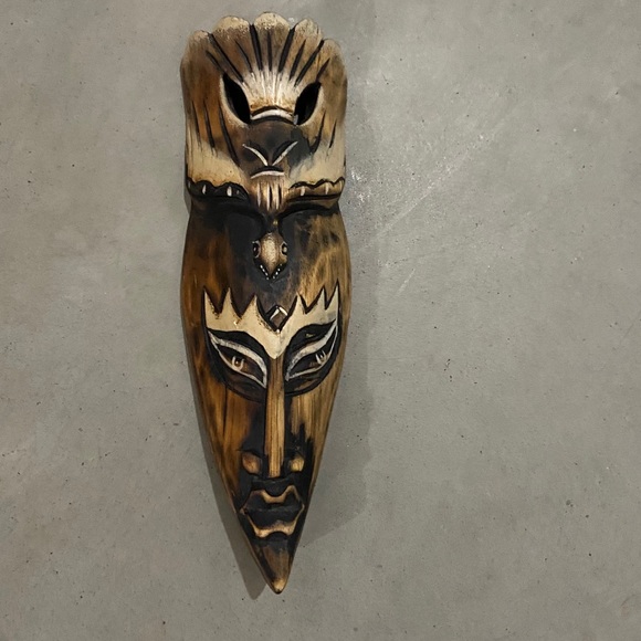 Decorative mask - Picture 1 of 5